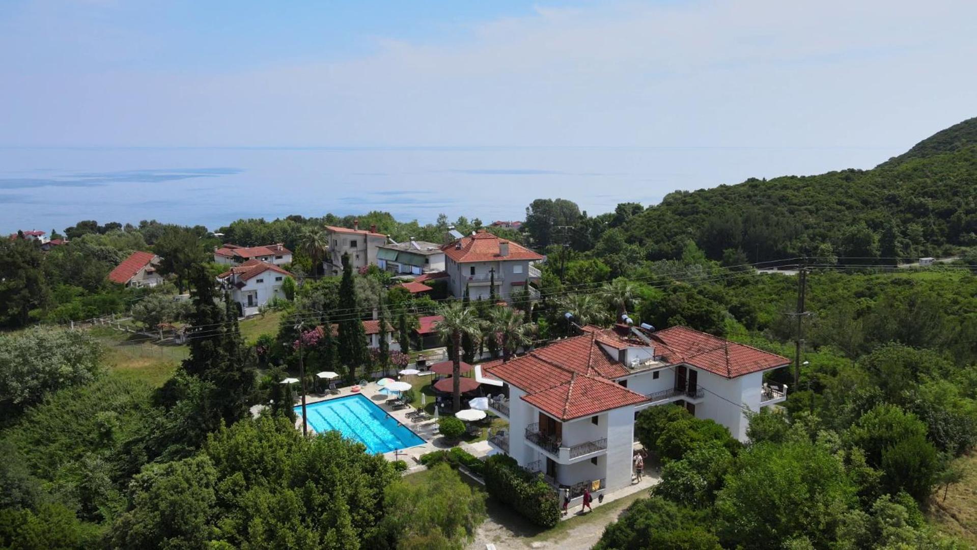 Irida Rooms 'N' Pool Paralia Panteleimonos Extérieur photo